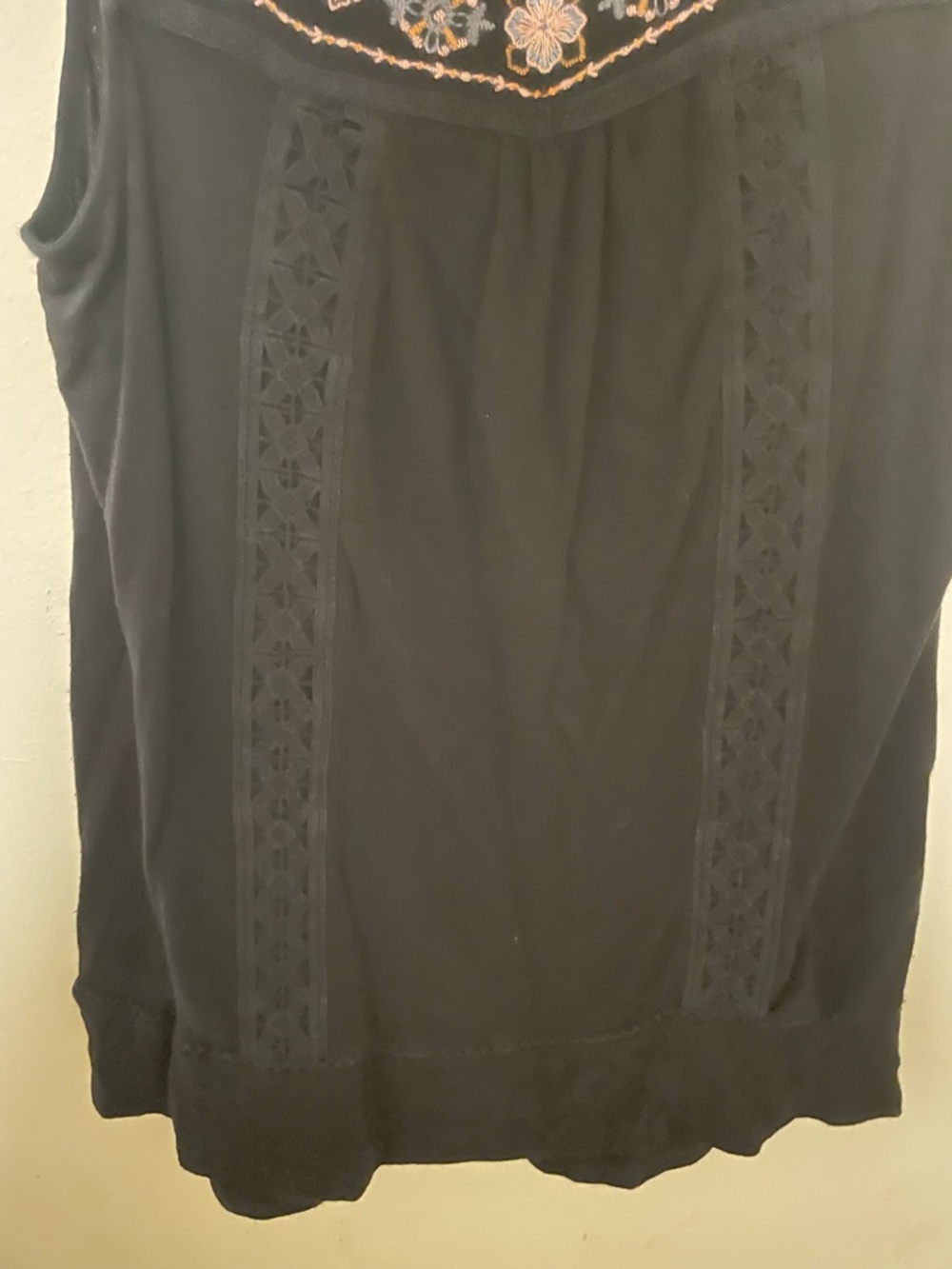 ✨Women’s Knox Rose Tank Top Size M - Picture 3 of 7
